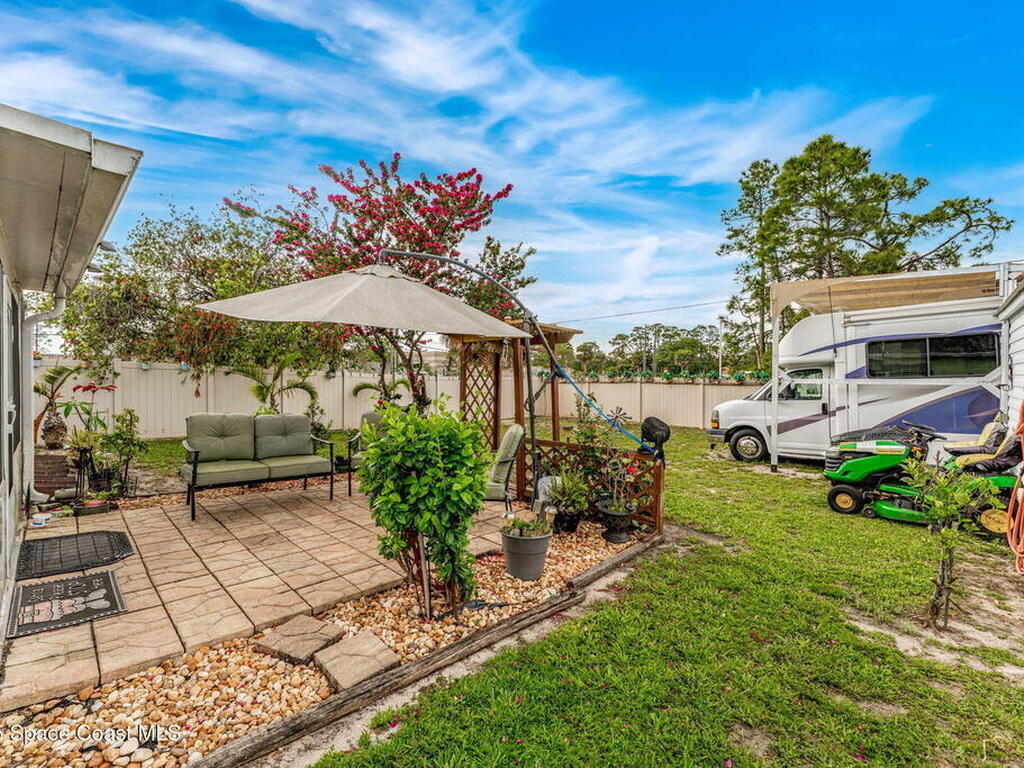 198 White Road, Palm Bay, FL 32908