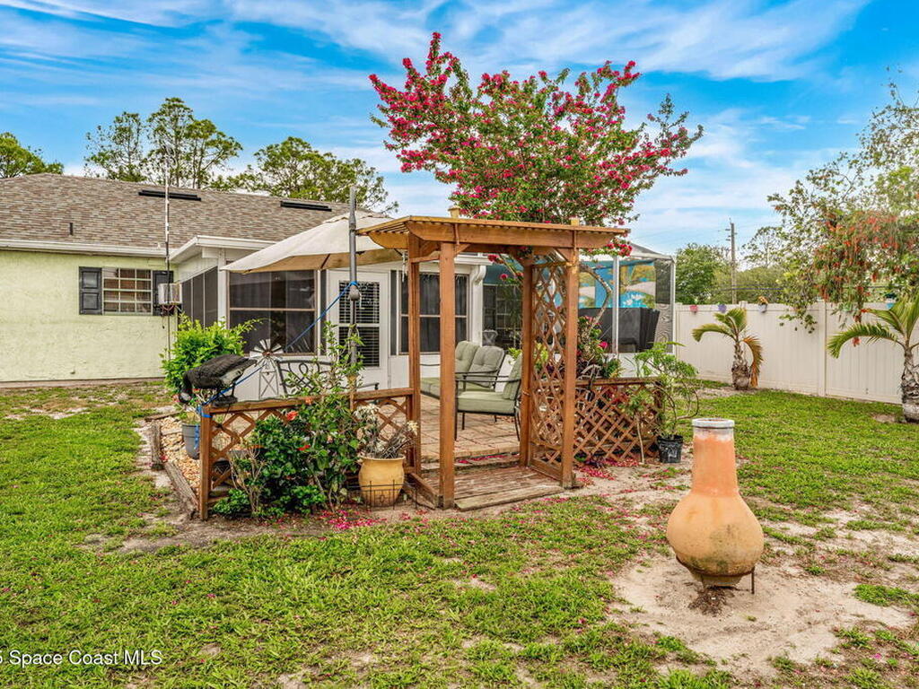 198 White Road, Palm Bay, FL 32908