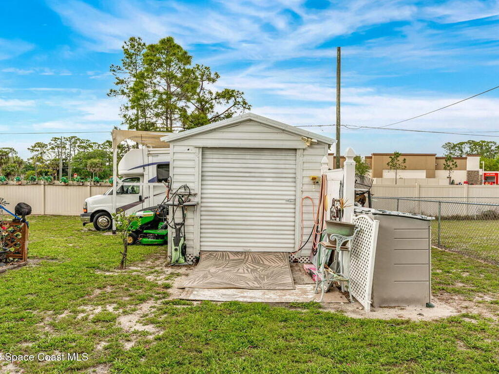 198 White Road, Palm Bay, FL 32908