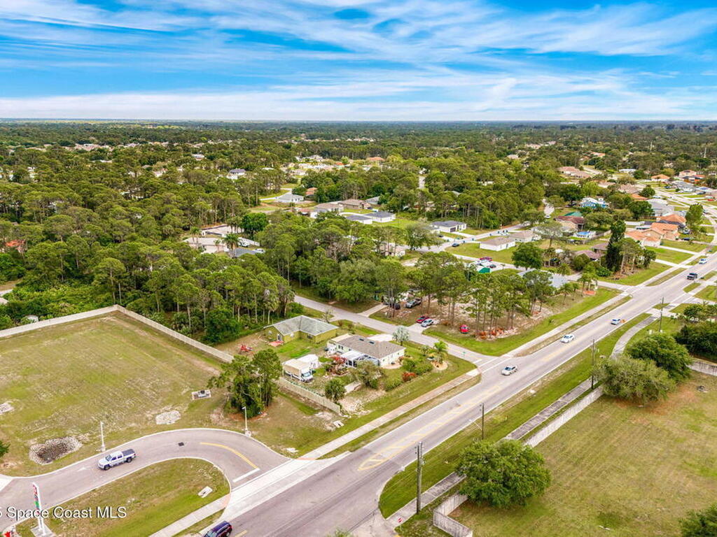 198 White Road, Palm Bay, FL 32908
