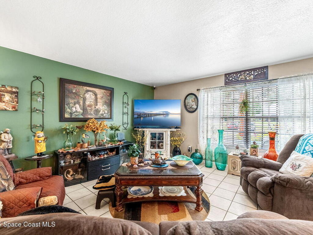 198 White Road, Palm Bay, FL 32908