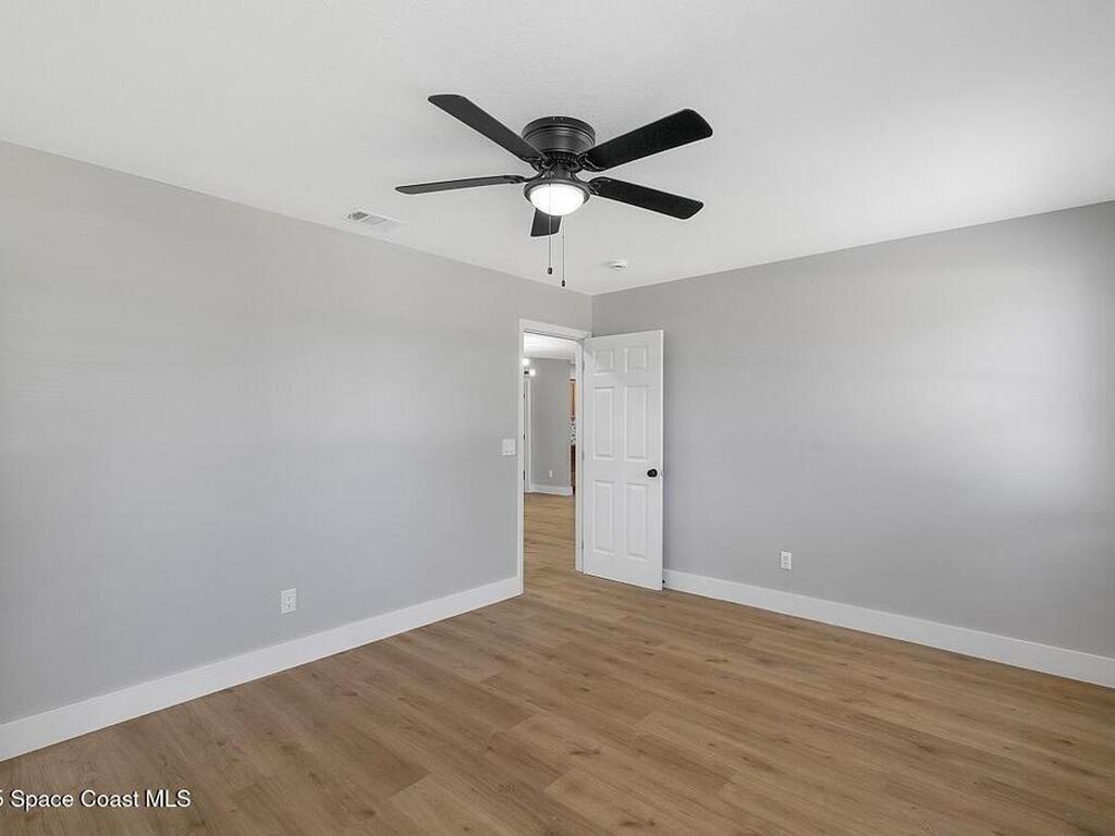 243 Delaware Avenue, Sebastian, FL 32958