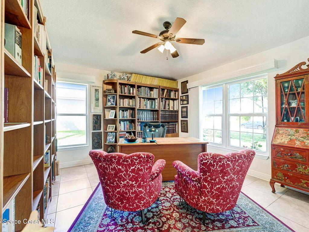 2074 Botanica Circle, Melbourne, FL 32904