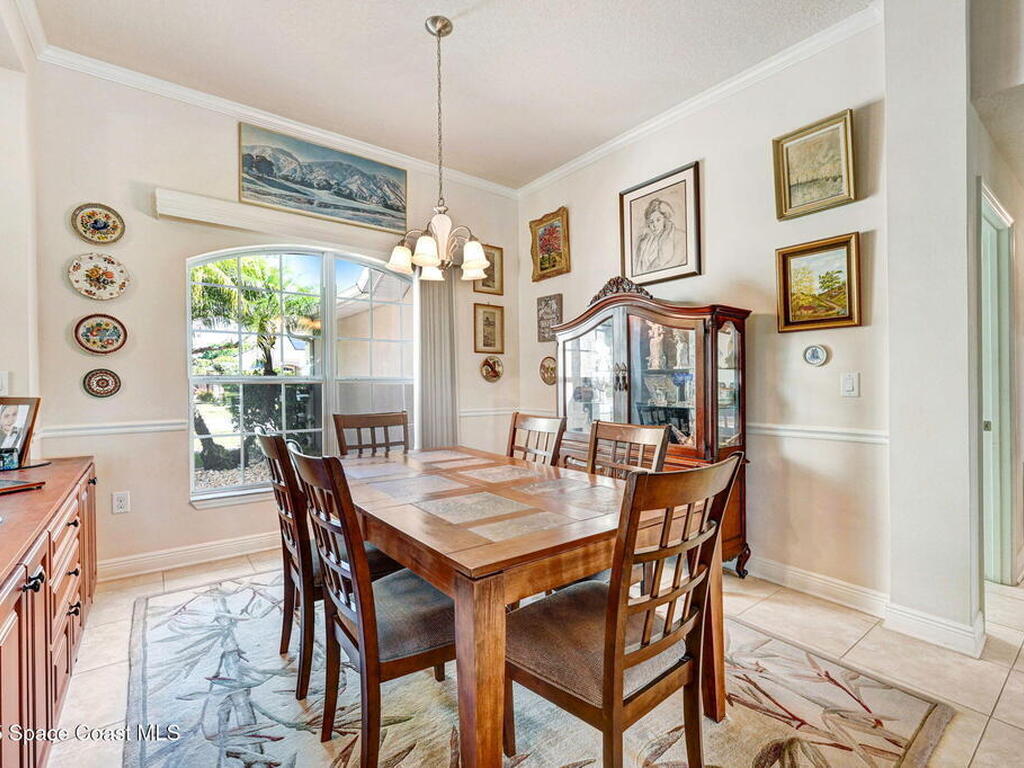 2074 Botanica Circle, Melbourne, FL 32904