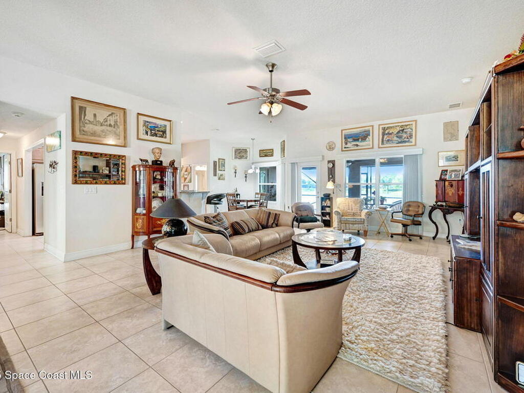 2074 Botanica Circle, Melbourne, FL 32904