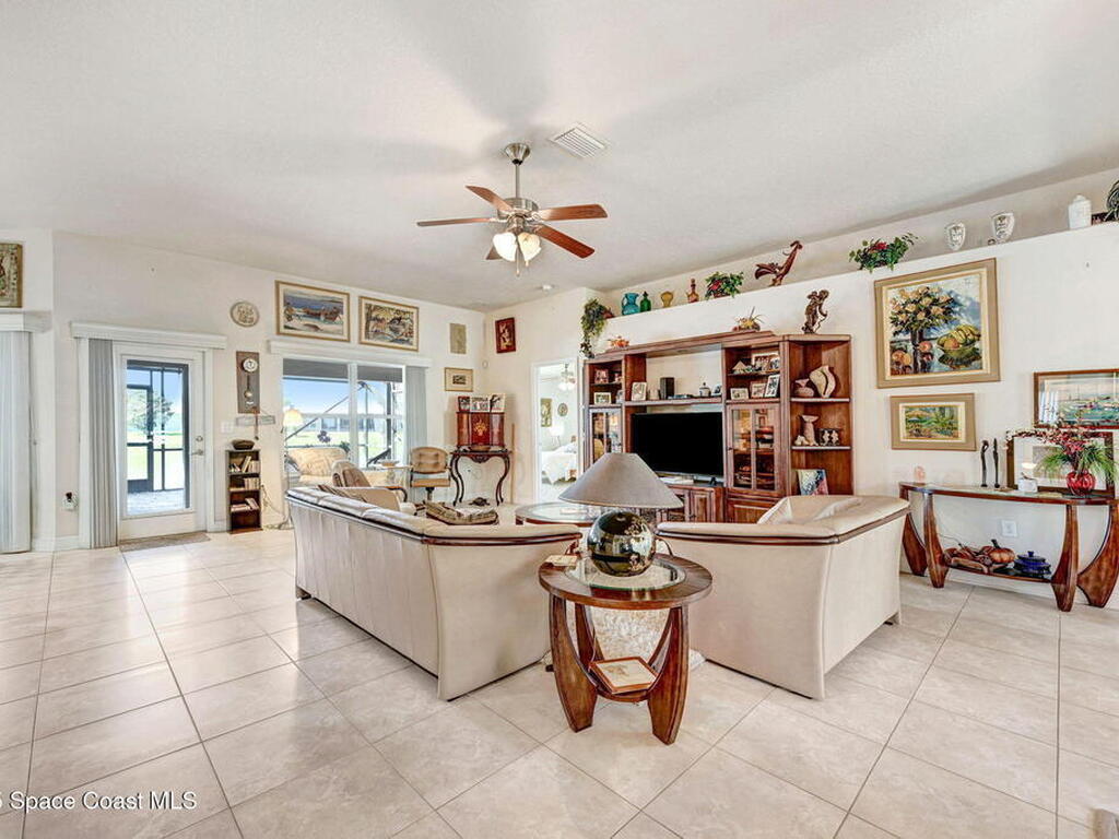 2074 Botanica Circle, Melbourne, FL 32904