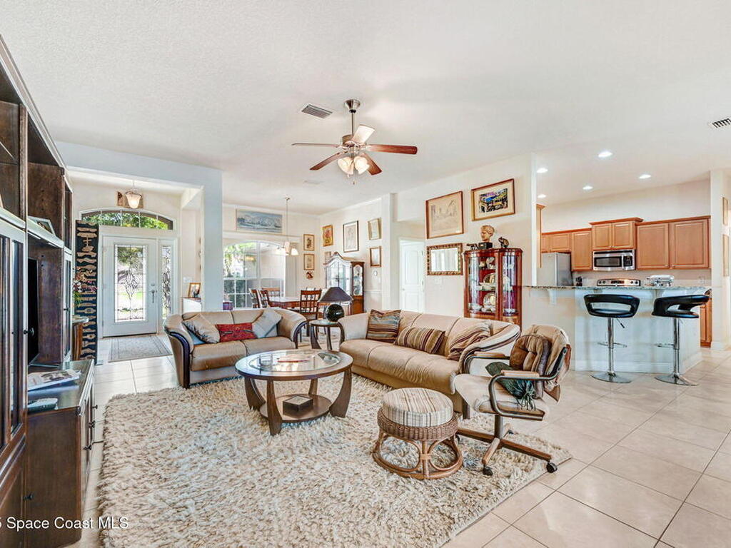 2074 Botanica Circle, Melbourne, FL 32904