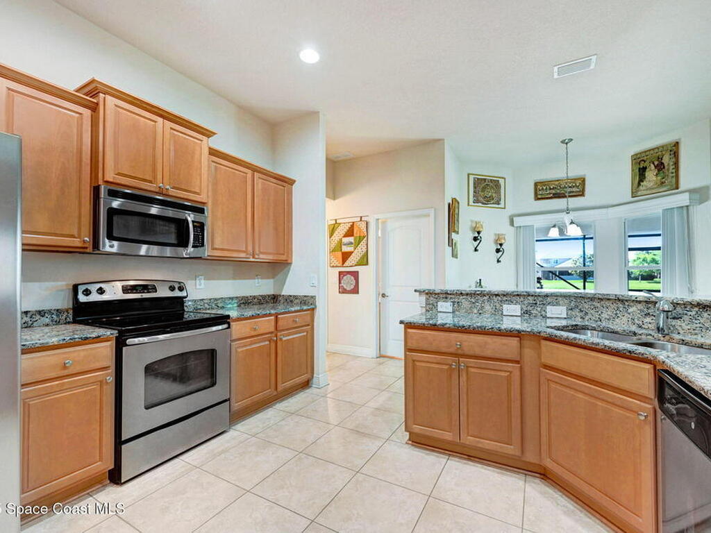 2074 Botanica Circle, Melbourne, FL 32904
