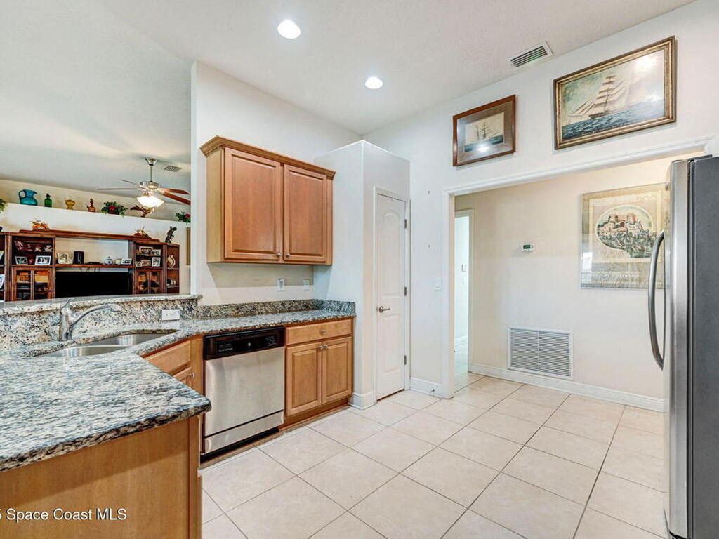 2074 Botanica Circle, Melbourne, FL 32904