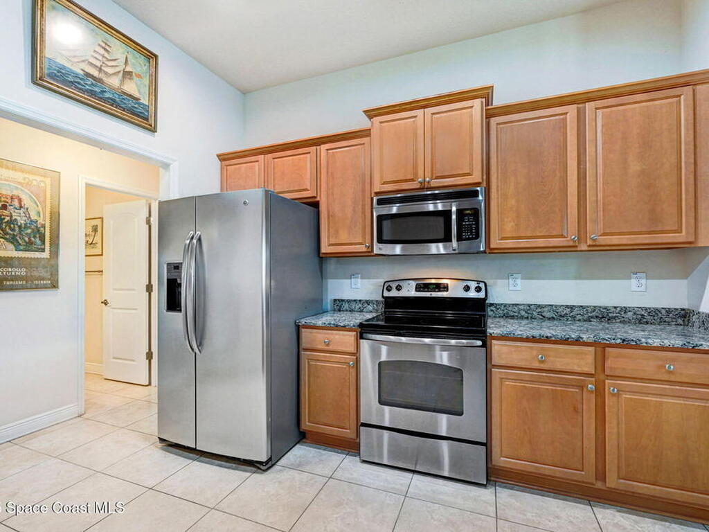 2074 Botanica Circle, Melbourne, FL 32904