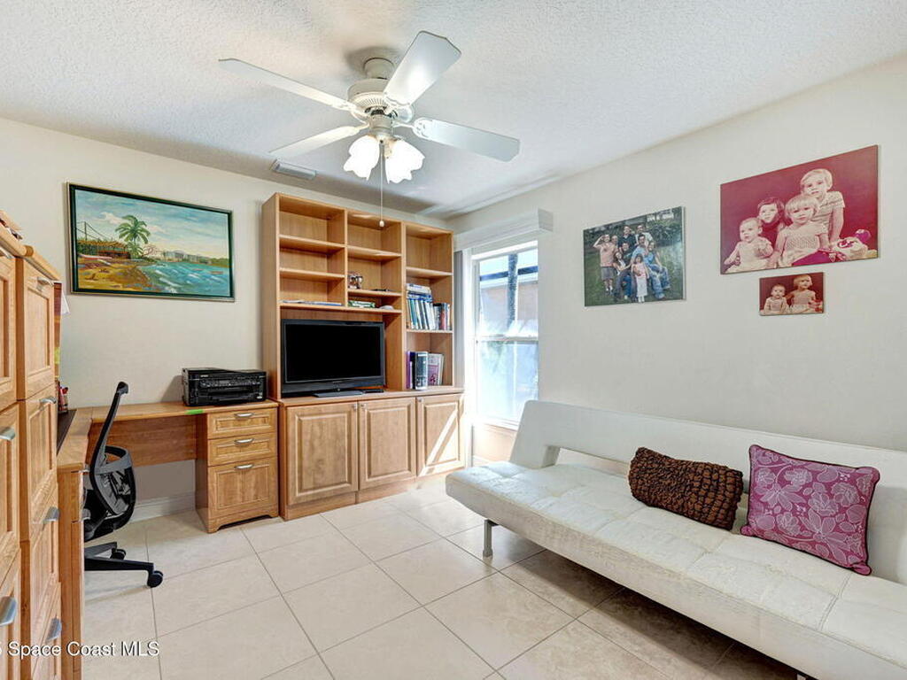2074 Botanica Circle, Melbourne, FL 32904