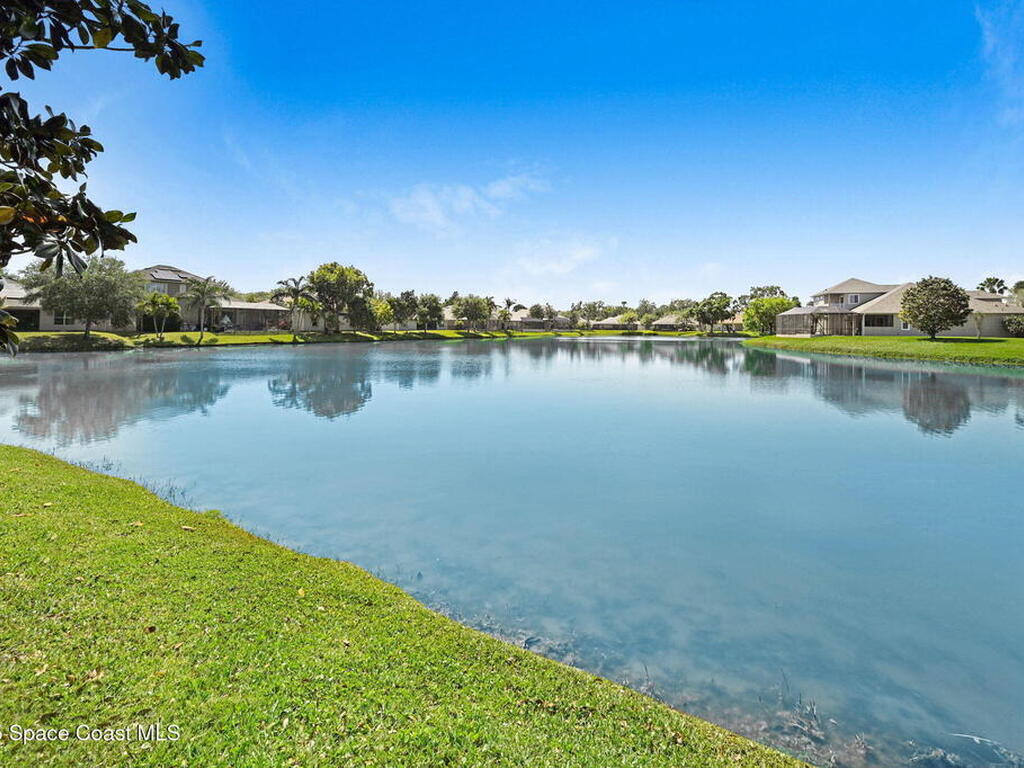 2074 Botanica Circle, Melbourne, FL 32904