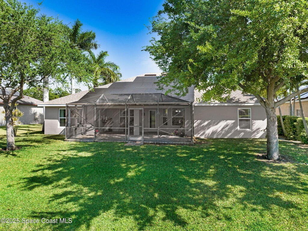 2074 Botanica Circle, Melbourne, FL 32904