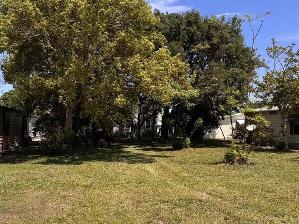 353 Marlin Circle, Barefoot Bay, FL 32976