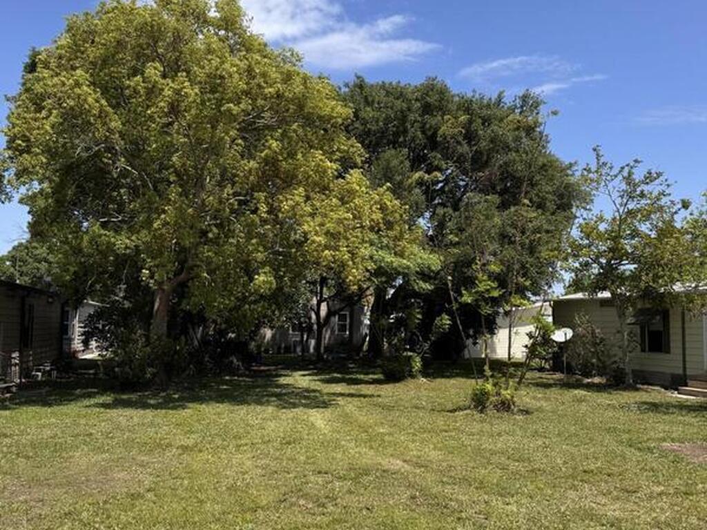 353 Marlin Circle, Barefoot Bay, FL 32976