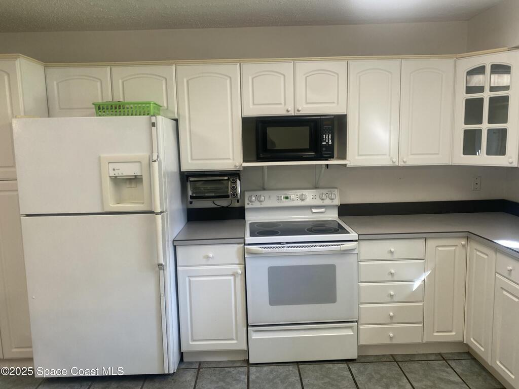 10106 Donhill Court, Orlando, FL 32821