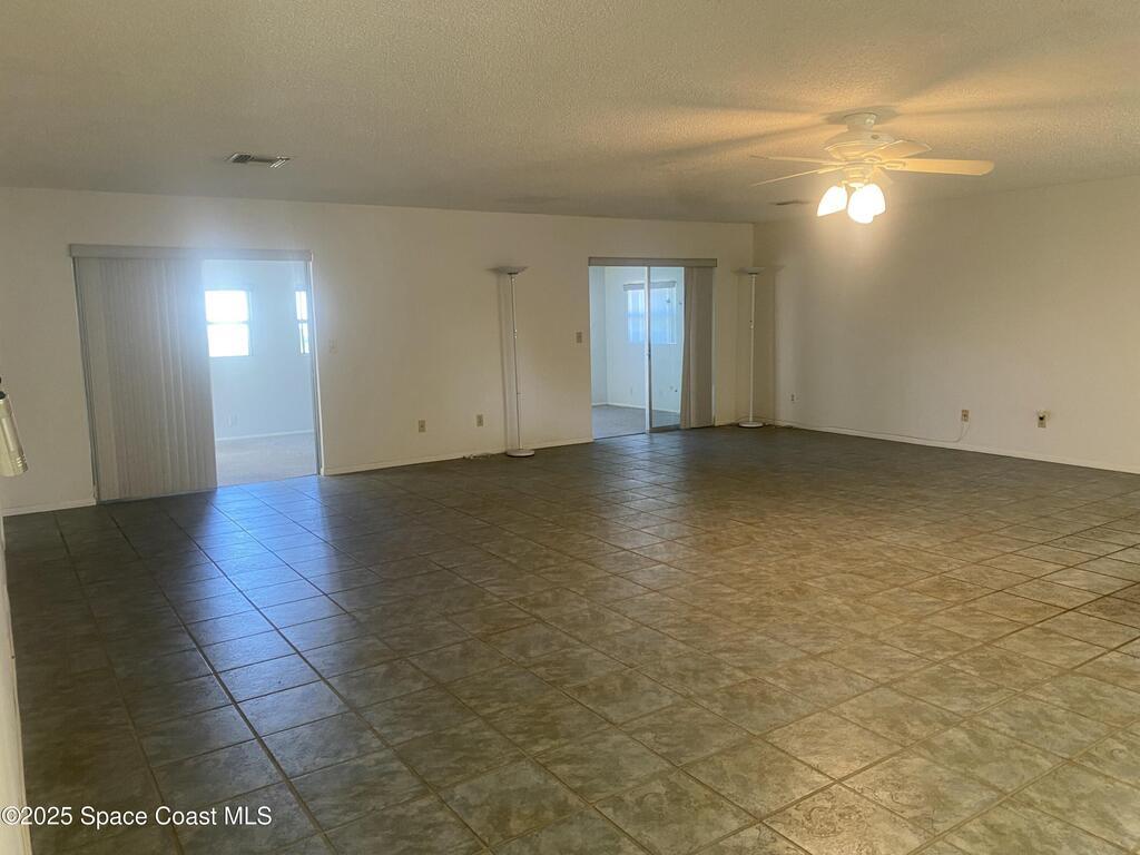 10106 Donhill Court, Orlando, FL 32821
