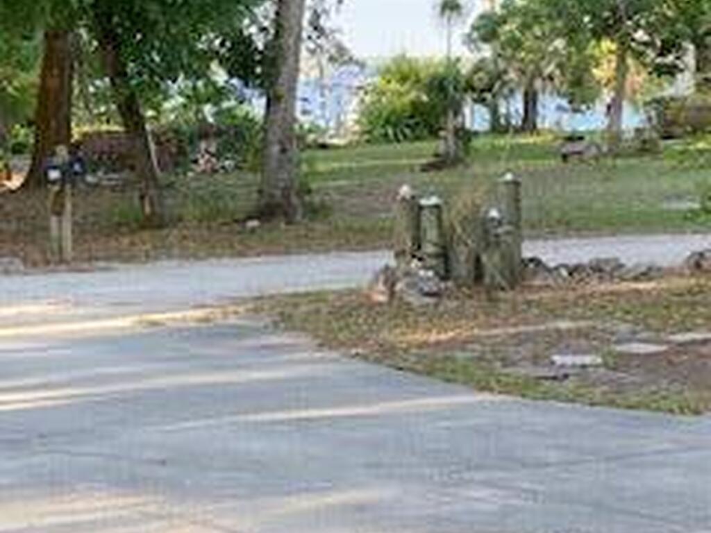 410 Ramsey Lane, Merritt Island, FL 32952