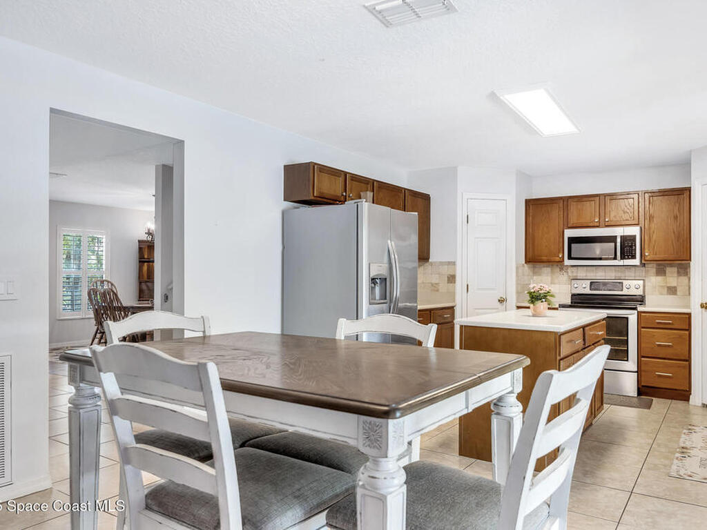 2338 Maeve Circle, Melbourne, FL 32904