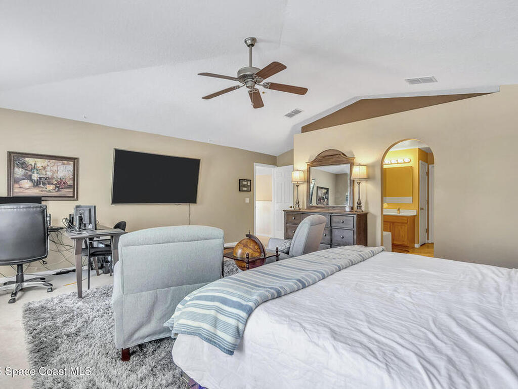 2338 Maeve Circle, Melbourne, FL 32904