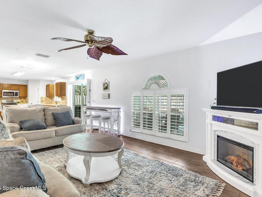 2338 Maeve Circle, Melbourne, FL 32904