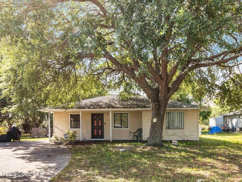 1045 Dove Street, Melbourne, FL 32935
