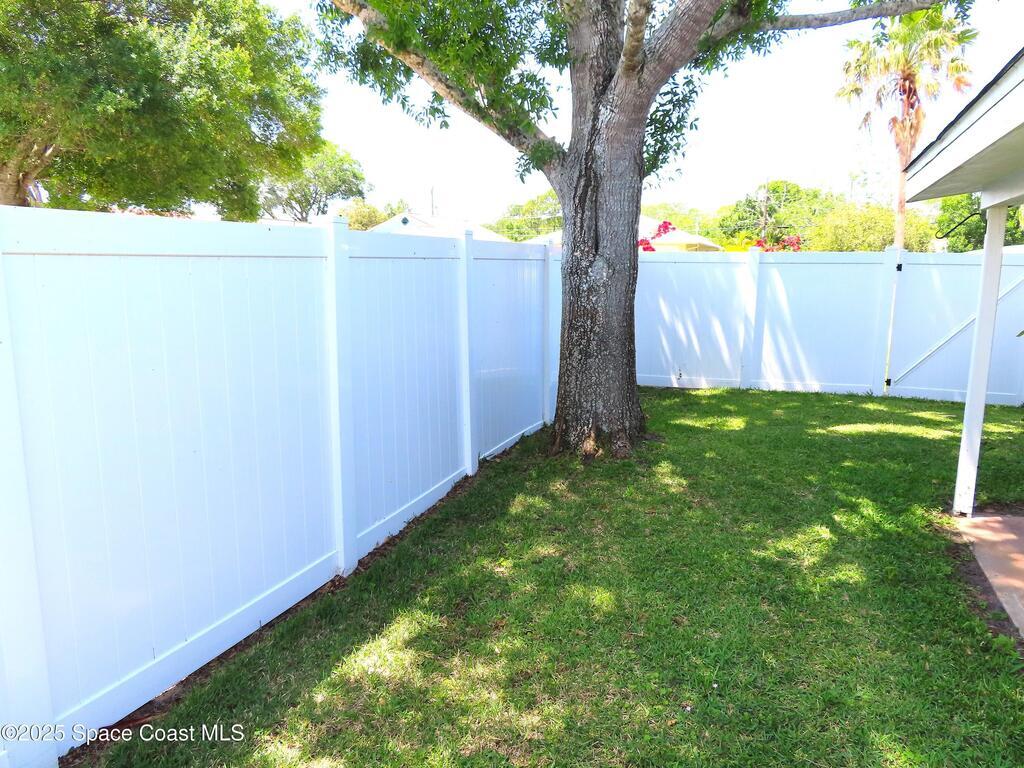 8725 22nd Street, Vero Beach, FL 32966