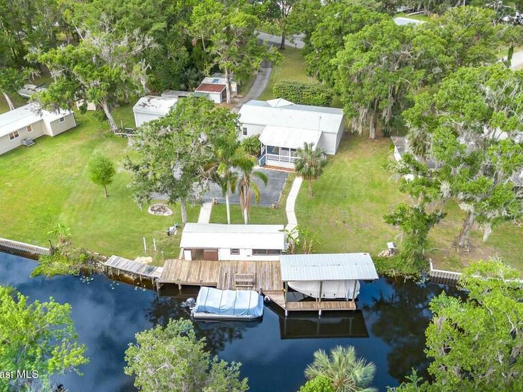 55726 Dale Circle, Astor, FL 32102