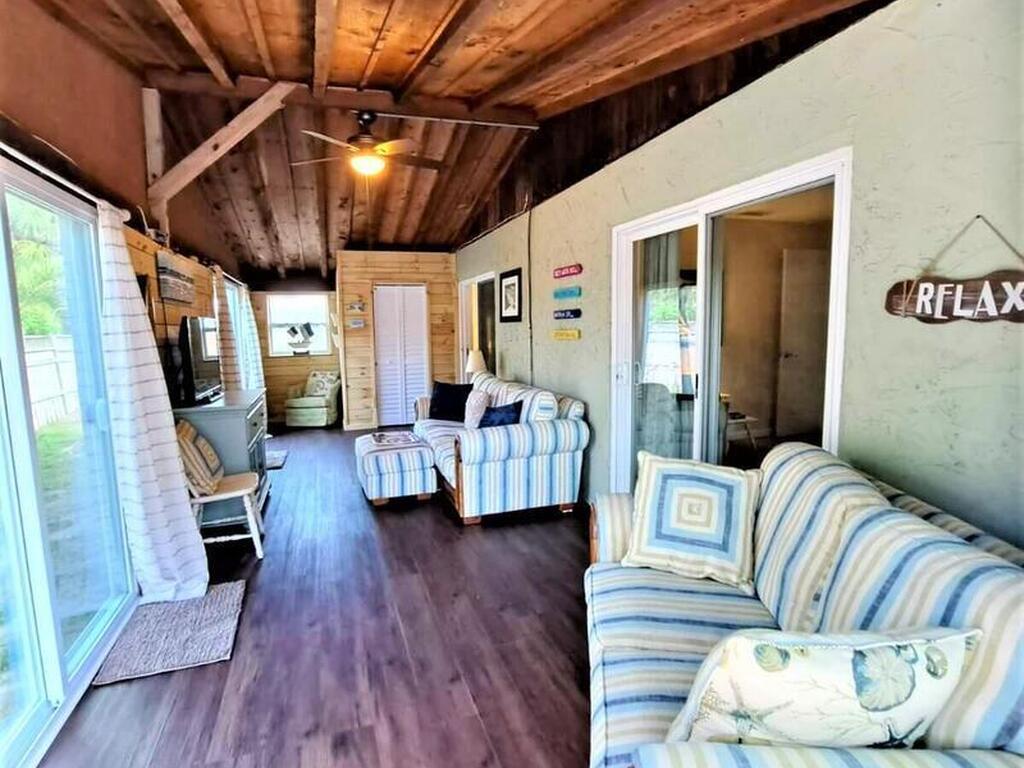 1490 S Orlando Avenue, Cocoa Beach, FL 32931
