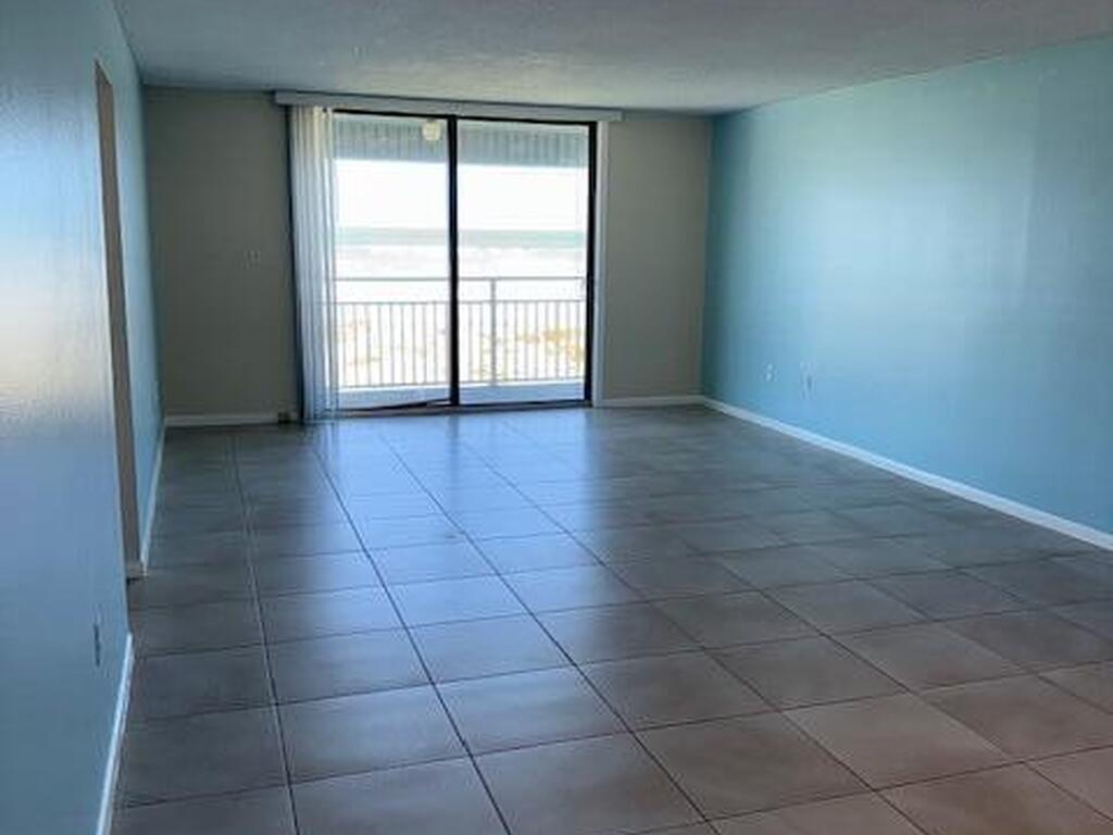 2101 S Atlantic Avenue, Cocoa Beach, FL 32931
