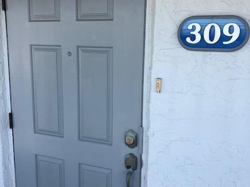 2101 S Atlantic Avenue, Cocoa Beach, FL 32931