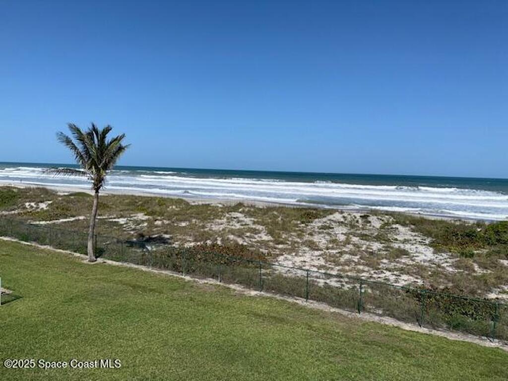 2101 S Atlantic Avenue, Cocoa Beach, FL 32931