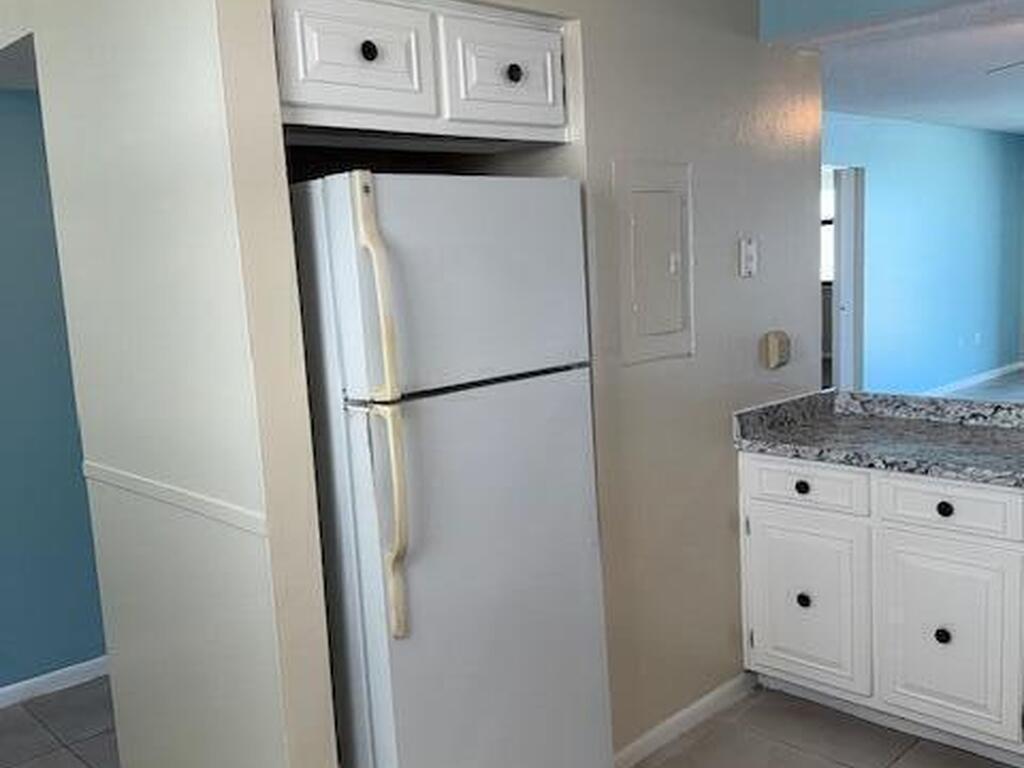 2101 S Atlantic Avenue, Cocoa Beach, FL 32931
