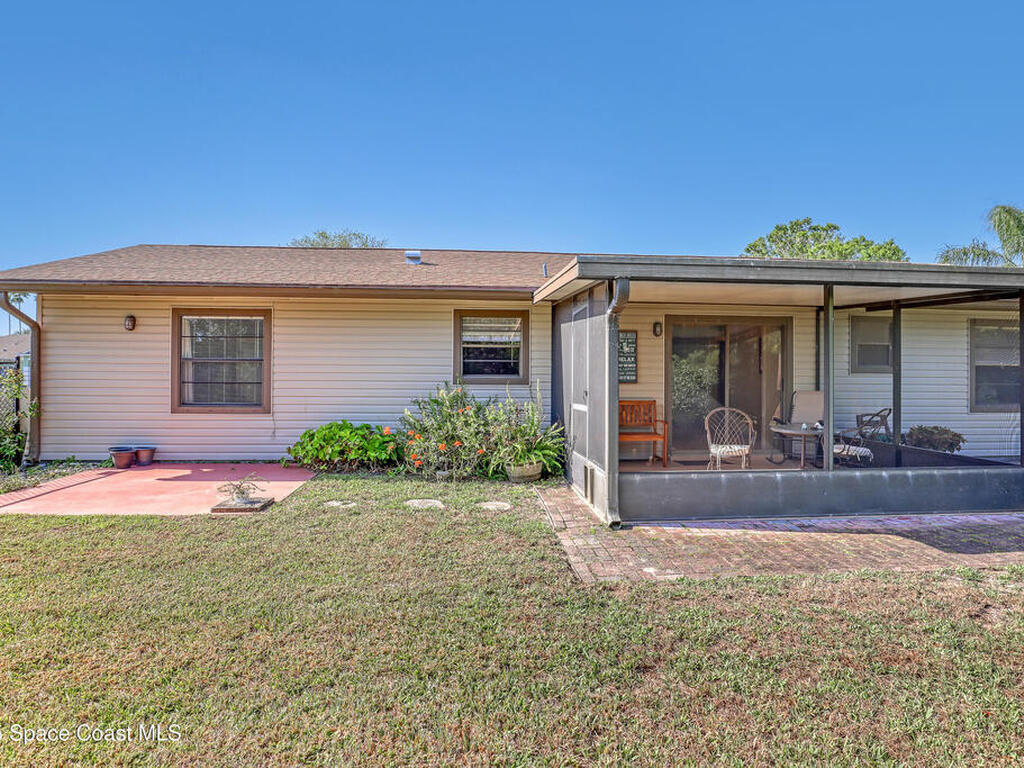 711 Thuringer Street, Palm Bay, FL 32907
