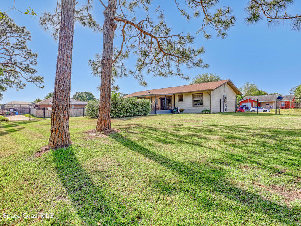 711 Thuringer Street, Palm Bay, FL 32907