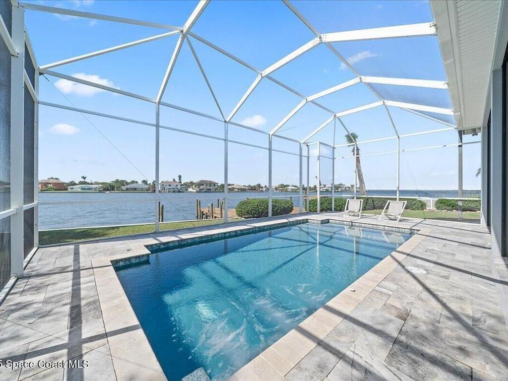 110 W Bay Drive, Cocoa Beach, FL 32931