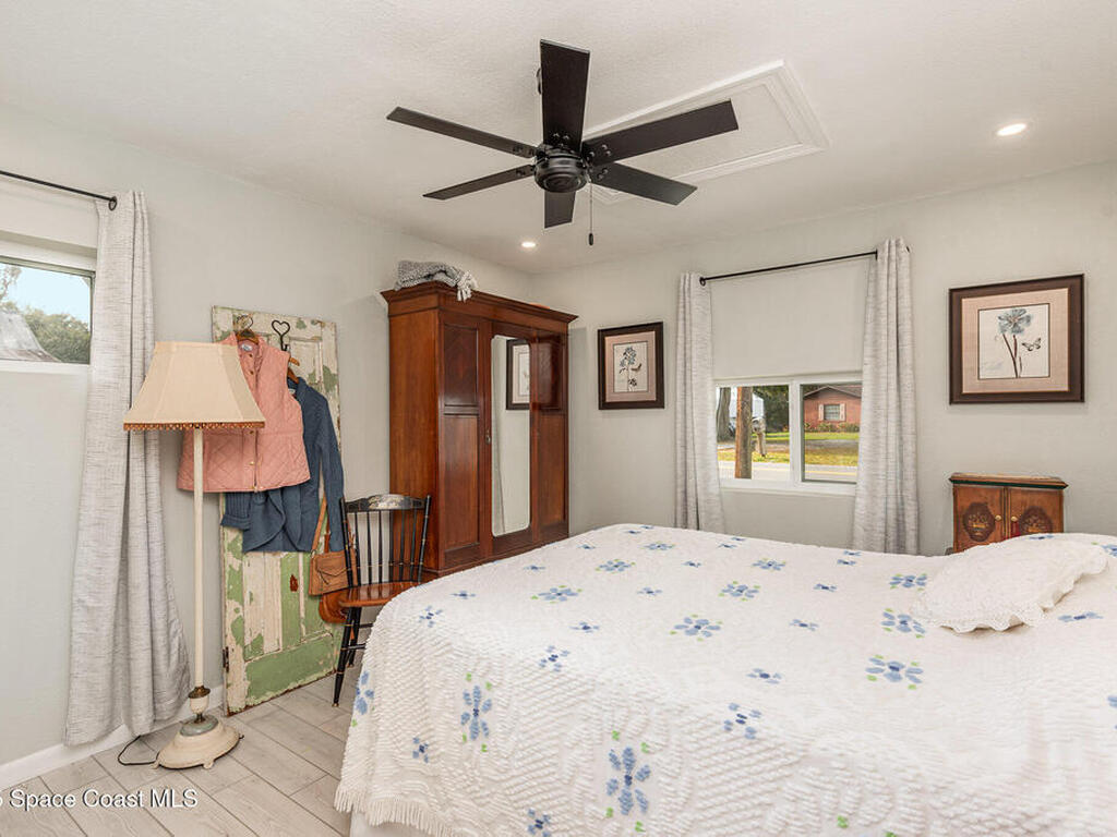 2283 Kentucky Avenue, Mims, FL 32754