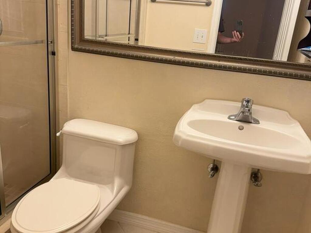 594 N Wickham Road, Melbourne, FL 32935