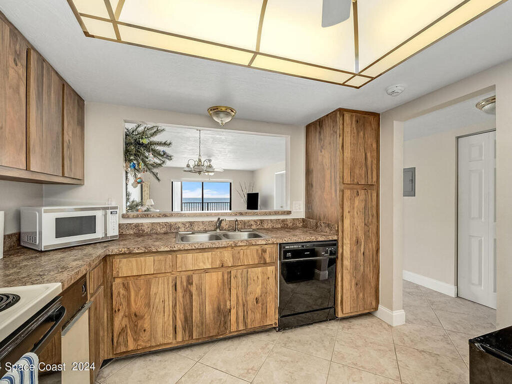 1465 Highway A1a Highway, Satellite Beach, FL 32937