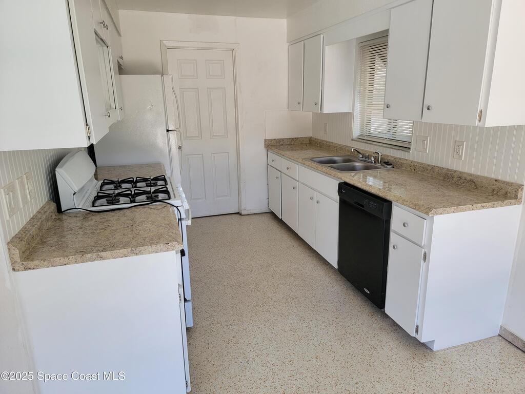 180 Bel Aire Drive, Merritt Island, FL 32952