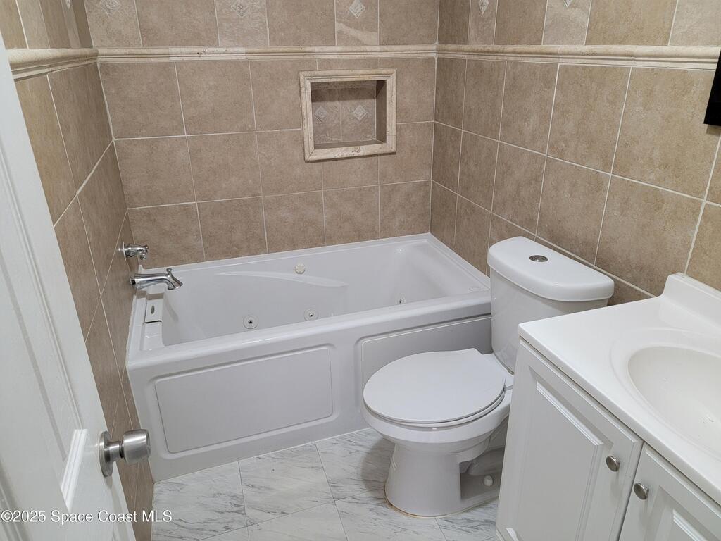 180 Bel Aire Drive, Merritt Island, FL 32952