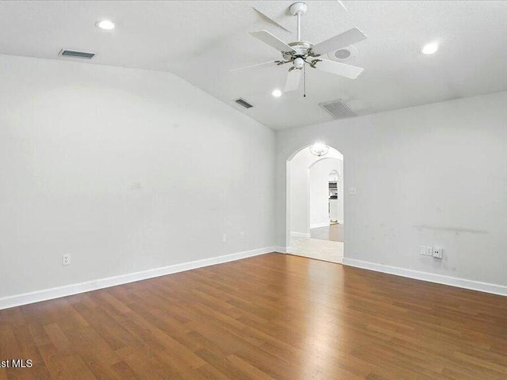 5395 Amy Way, Mims, FL 32754