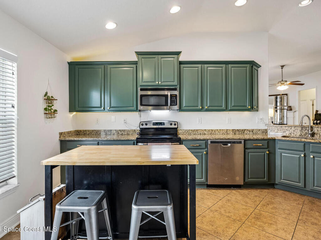 1236 Alaqua Way, Melbourne, FL 32904