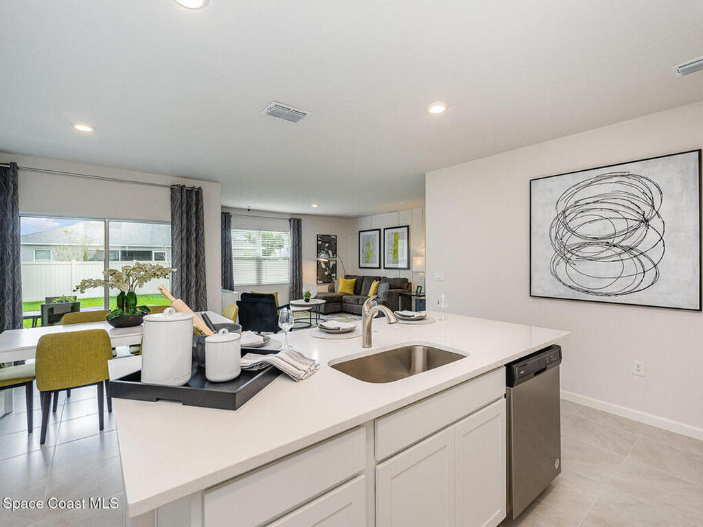 1587 Jupiter Boulevard, Palm Bay, FL 32907