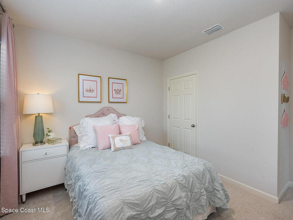 1587 Jupiter Boulevard, Palm Bay, FL 32907
