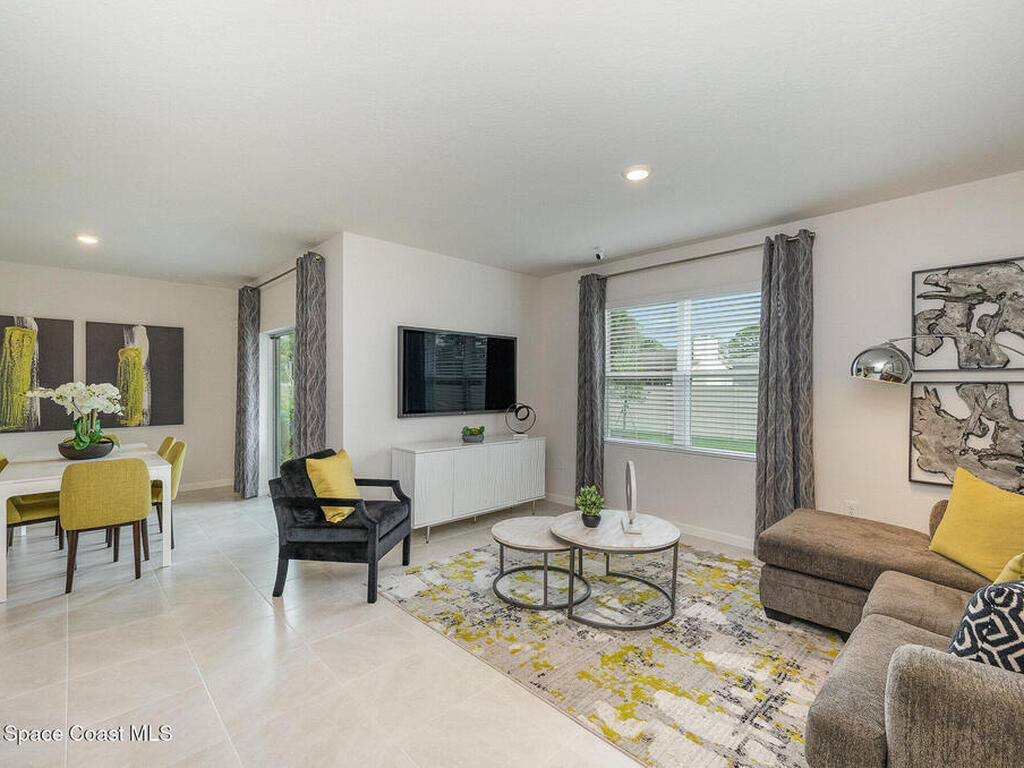 1587 Jupiter Boulevard, Palm Bay, FL 32907