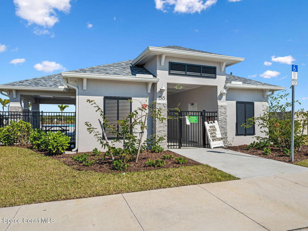 2631 Pinwherry Street, Palm Bay, FL 32907