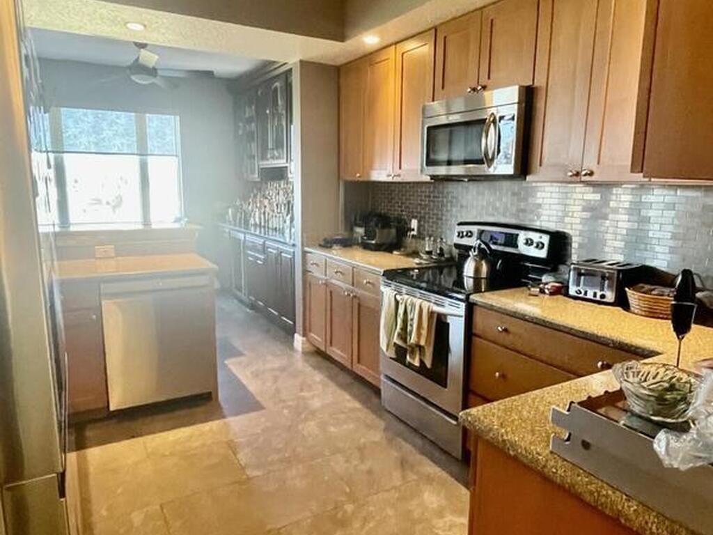 130 Warsteiner Way, Melbourne Beach, FL 32951