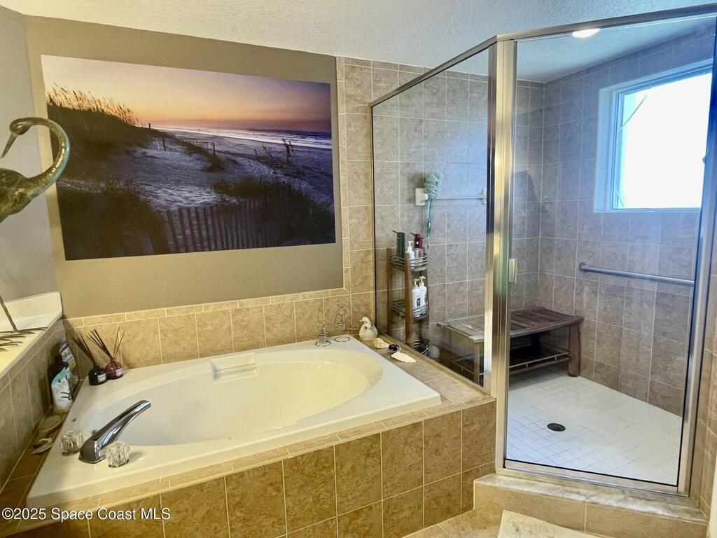 130 Warsteiner Way, Melbourne Beach, FL 32951