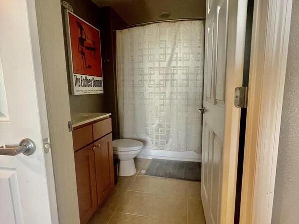 130 Warsteiner Way, Melbourne Beach, FL 32951